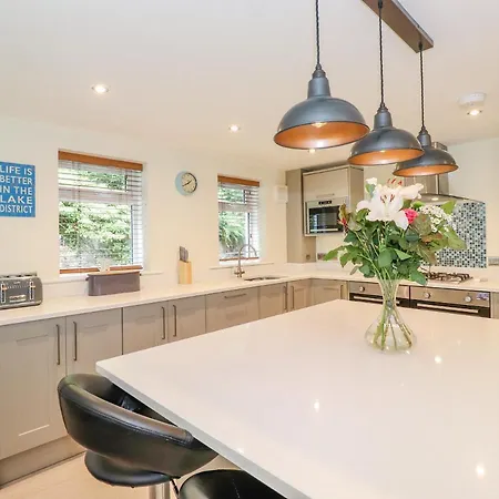 Ladstock בית נופש קזיק