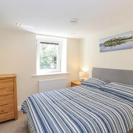 Ladstock בית נופש *